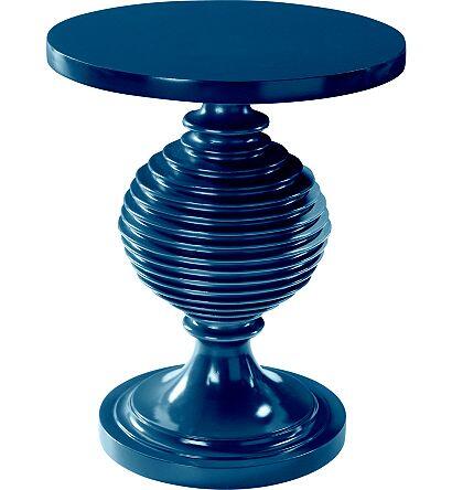 AllisonSmithPDX's tweet image. #TinyTable day continues with this customizable, sculptural piece from @HickoryChairCo #design hickorychair.com/Furniture/Livi…