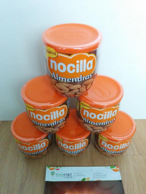 Ariadna1988's tweet photo. Gracias @Treemkt por escogerme para este proyecto. Mi opinión sobre la @nocilla  almendras: http://t.co/pbUHoQpL6O http://t.co/tlY1htRvW6