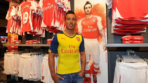 Arsenal's tweet photo. VIDEO: What do @Arsenal players think of #AlexisSanchez? See what @19SCazorla had to say http://t.co/hAETYuZkSp http://t.co/HEcwdMMz0T
