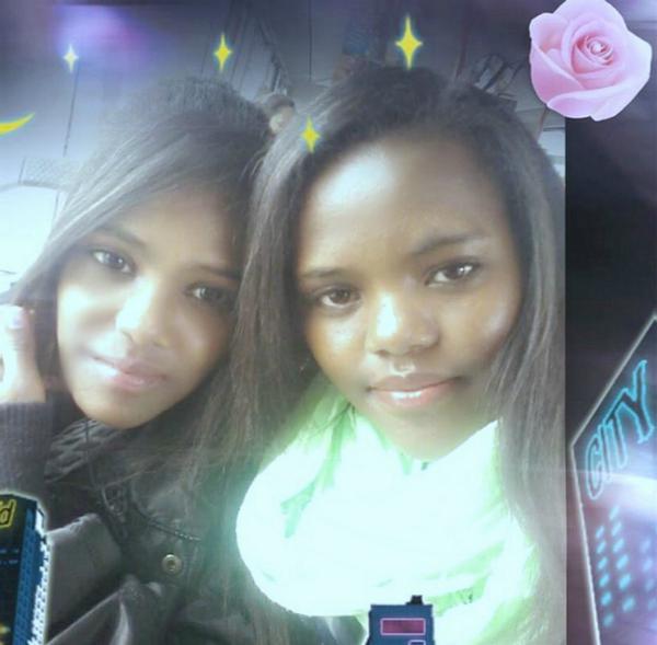 SexiiliciousVAL's tweet photo. @Turk84Turk8 Na ,,but ppl alwayz say I look like my older cousin she's 15 http://t.co/XY4h3ynpgT