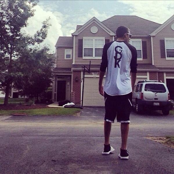 SamGabeParkour's tweet photo. #SGPKClothing http://t.co/lNNhbGJAbt
