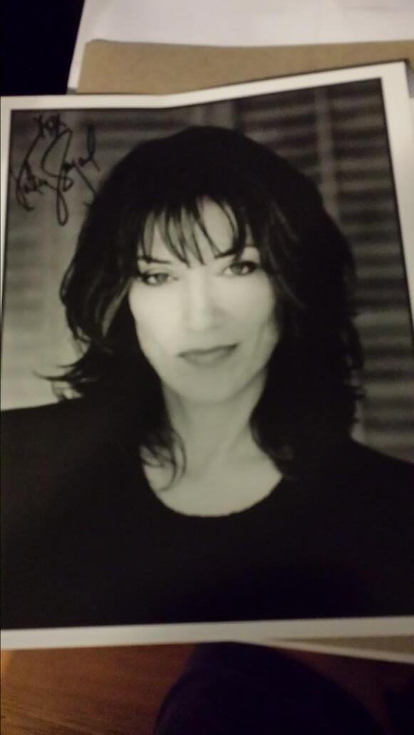 Just got my autographed pictures in the mail! <a href="/KateySagal/">Katey Sagal</a> @sutterink <a href="/SonsofAnarchy/">Sons of Anarchy</a>