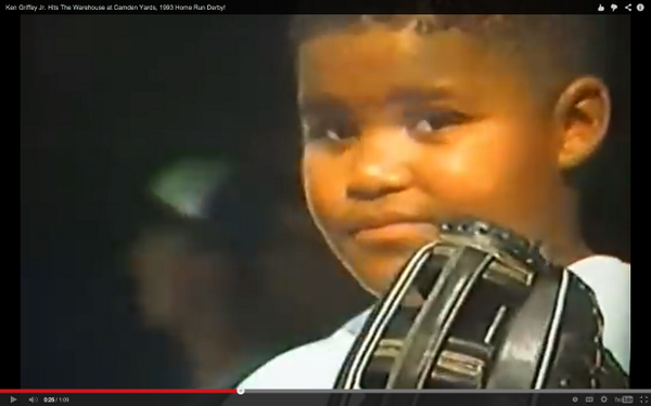 probstbluribon's tweet photo. @BarstoolNate Is that a young Prince Fielder JR. spotting in the Ken Griffey Home Run Derby video? http://t.co/1Z0MS3ZwjU