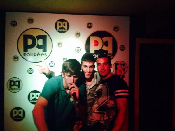 Ya tenia esto abandonado aprovecho para dar las gravias a oda esa gente que izo del sabado una noche 10 !👍