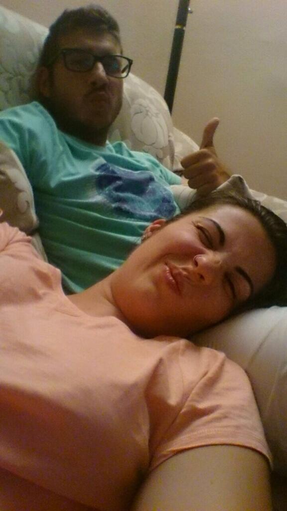Lorena_dlc88's tweet photo. En casita!!!! #mienfermitoguapo #nuevaetapa #jtm @lp_isaac !!!!!! http://t.co/W5gLfsgfgY