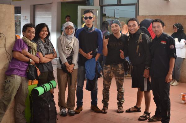 Pada waktu itu Semua Berawal dari sini #StasiunMalang @pewputrihime <a href="/nhsucira/">Suci Ramadhani</a> <a href="/al_fianalfin/">Alfian</a> @ilahfgsta