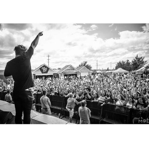 RedZone_Ent's tweet photo. @ghosttown has reached the end of their @warpedtour run. Thanks to all who came and partied! 👻 http://t.co/LvCABzQV63