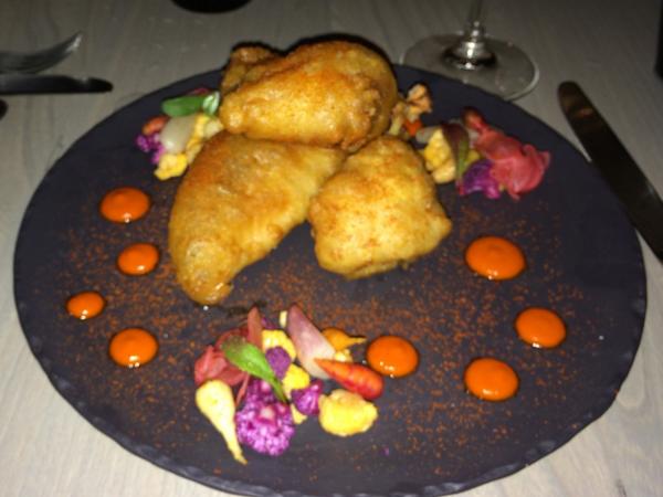 michaelbauer1's tweet image. Fanciest presentation of fried chicken I've ever seen by @ChefCaseyT at Aveline in SF.