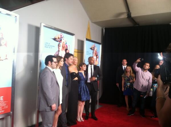 MaraSiegler's tweet photo. #joshgad #ashleygreene #zacbraff #katehudson and #donaldfaison for #wishiwashere http://t.co/aPbIhJyuft