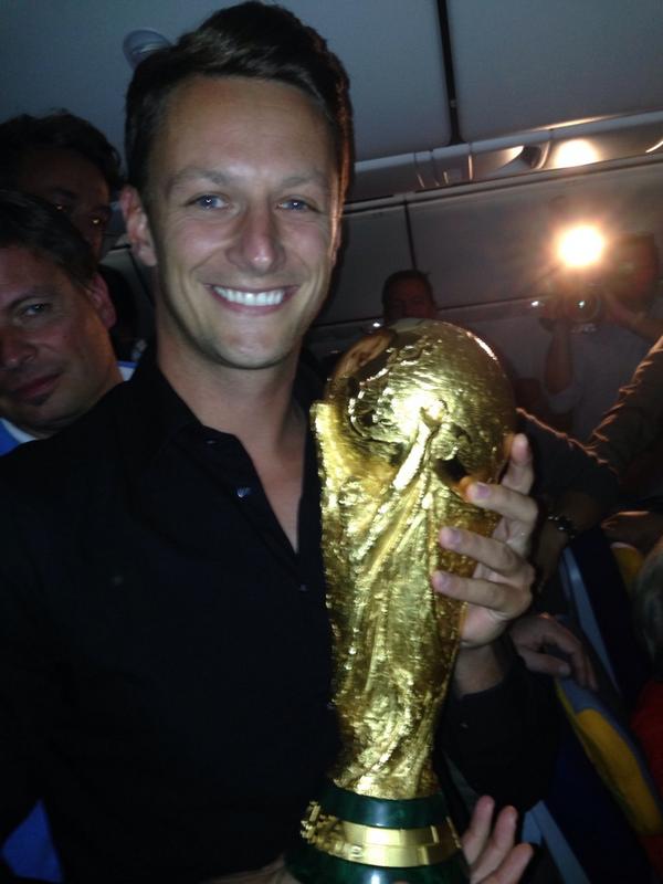 JochenStutzky's tweet photo. Da ist das Ding!!! http://t.co/5nuyMFWLJl