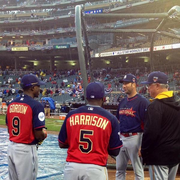 Pirates's tweet photo. .@jhay_da_man and Clint Hurdle hanging with John Mabry and Dee Gordon. #AllStarBucs http://t.co/8U4NNl8rMm