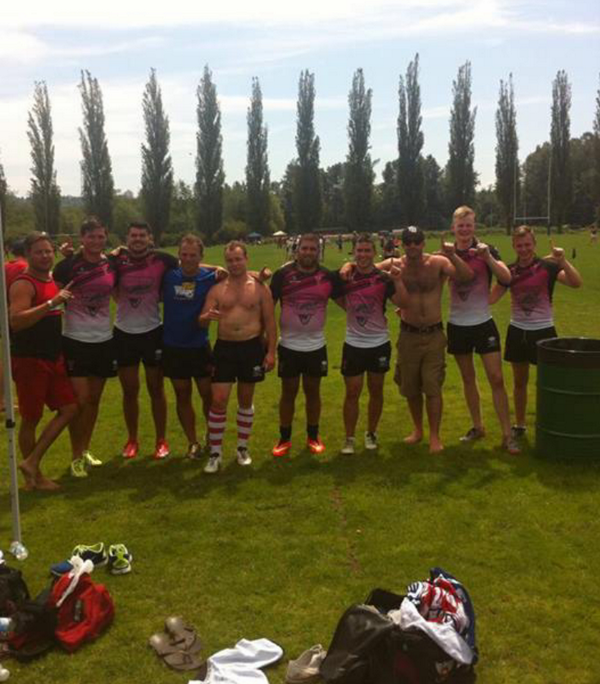 YoungBucksRFC's tweet photo. The boys after 7s over the weekend. Not the result we wanted but still had a blast. @KukriCanada the kit is awesome http://t.co/nxlBNbblZA