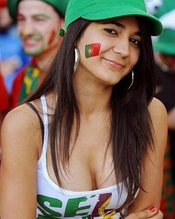 GirlsWorldCup's tweet photo. #POR :( http://t.co/8oNuObjo5S