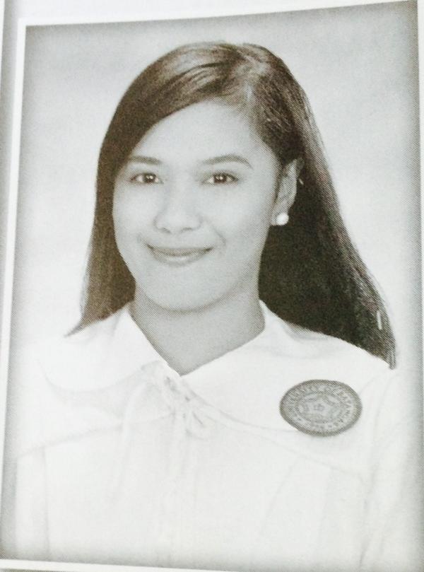 abcDHEREN's tweet photo. @IvyAsi Hahah LOOK. ✌️👊 http://t.co/tzZVMqG9f4