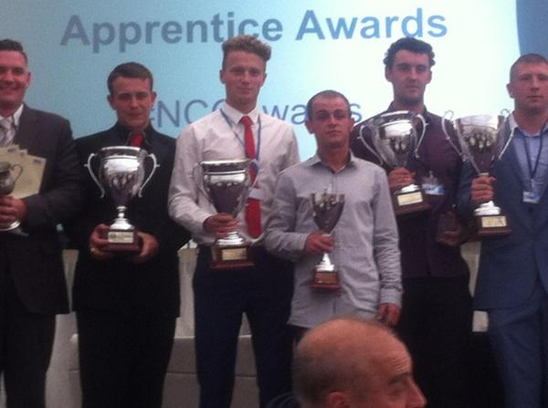 Congratulations to our Apprentice @FilerJ9 on winning the Year 1 Sheeting &amp; Cladding Apprentice of the Year award