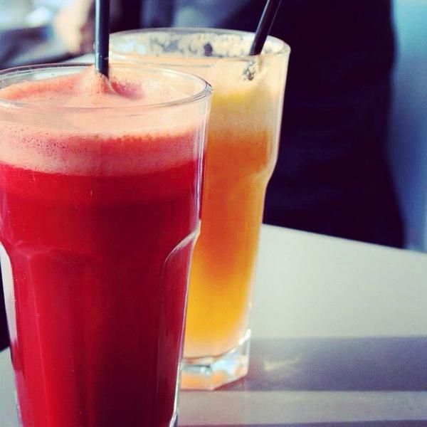 StridersEdge's tweet photo. Start your day off right with a healthy, vitamin-packed juice #HealthyIdeas #StridersEdge #GoodMorning #Juice http://t.co/3MpiXbICAw