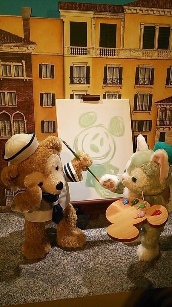 ジェラトーニlove בטוויטר ダッフィーとジェラトーニは 友情の印として お互いの絵を交換 ダッフィーが描いたミッキーが かわいい T Co Riyz9fke2q