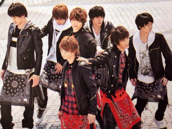fjgy1146's tweet photo. ＊初挑戦＊

キスマイのデビュー日、8月10日までに
810RT集めたいです!!♩♡
俺足族のみなさんの力が必要です｡ﾟ(ﾟ>_<ﾟ)ﾟ｡
ぴったりで止めてくれると嬉しいです！

#俺足族はRT
#キスマイデビュー日 http://t.co/sz6RE3rhNb