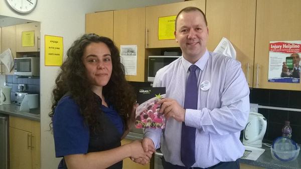 Well done Rita <a href="/DerehamRdExp/">Dereham Road Express</a>  great customer comment.  Keep up the enthusiasm <a href="/hmpilling/">Hannah Barnes</a> <a href="/eli_mcfarlane/">Elaine McFarlane</a>