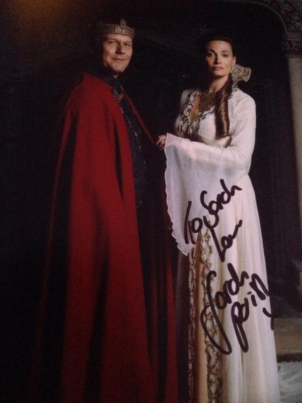 MerlinFamFlag's tweet photo. @JNY57 yes she was! She said "wow, what's that it looks amazing!" She signed a photo for my creator too ;) http://t.co/CSxrF3sL59