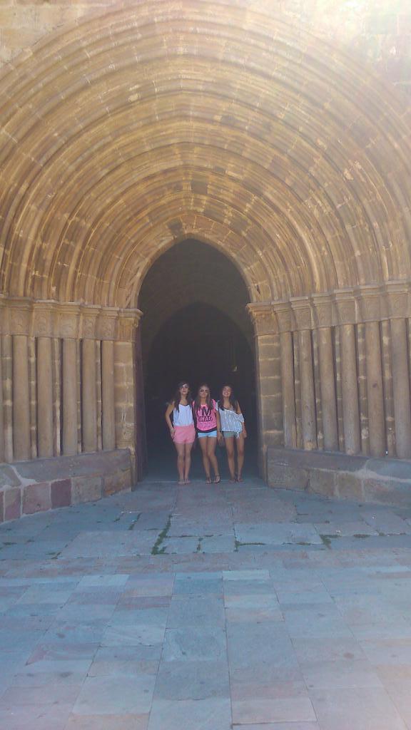 saru__06's tweet photo. Paseeitoo por Aguilar @alba_56 @mai_94ps http://t.co/LDPUy8O375