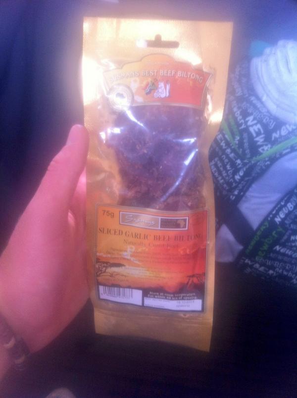 t_wells15's tweet photo. Thank you @Susmansbiltong for keeping the @leicsccc lads happy! #greatsnack http://t.co/PtCBbhWJfH