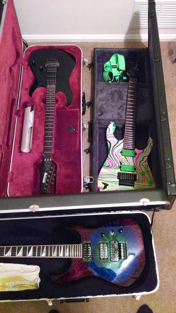 TheFoggiestIdea's tweet photo. @SeymourDuncan anything with a fast wide, flat neck & extended cutaway for better fret access #nonplanning http://t.co/9ortvqdvOK