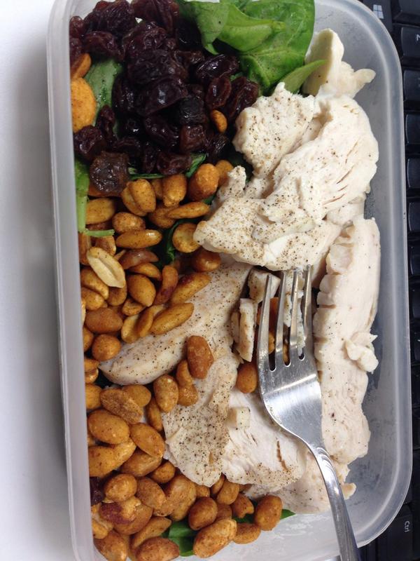 PerformPhysiq's tweet image. Eating for FatLoss doesn't have to be boring. This tastes amazing! #fitfam #fitness #food #health