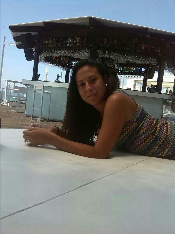 MontalRafa's tweet photo. @sandramoina k wapa k eres leches.. http://t.co/Wei11uOE3g