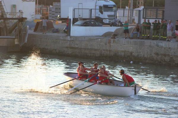 Ayto_Barbate's tweet photo. Hoy a las 18h, vuelve la Gran #RegatadeBotes al #PuertoAlbufera, de la mano de @PortusBaesippo #FeriadelCarmen2014 http://t.co/Ws7ioMXynj