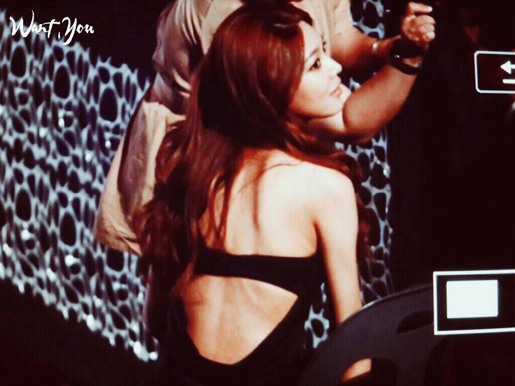 BsltwFVCIAAfOK_.jpg:large