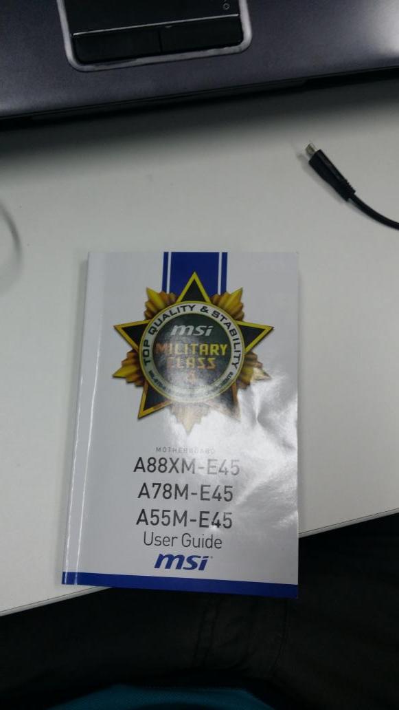 APPLALATINA's tweet image. cada dia los manuales de las placas base mas pequeños