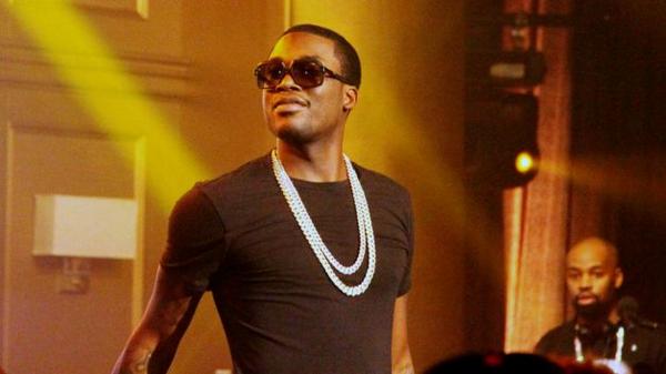 .<a href="/MeekMill/">MeekMill</a>'s sophomore album may make him an even bigger star while he's in jail. Here's why: bet.us/1re25rB