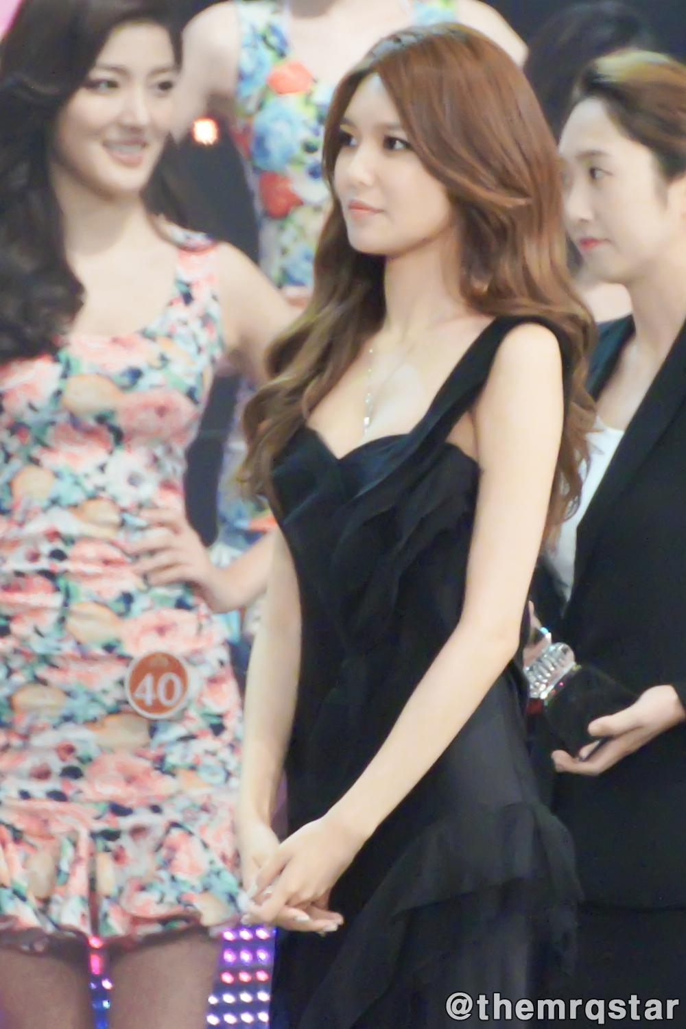 BsmPQFqCcAACvul.jpg:large