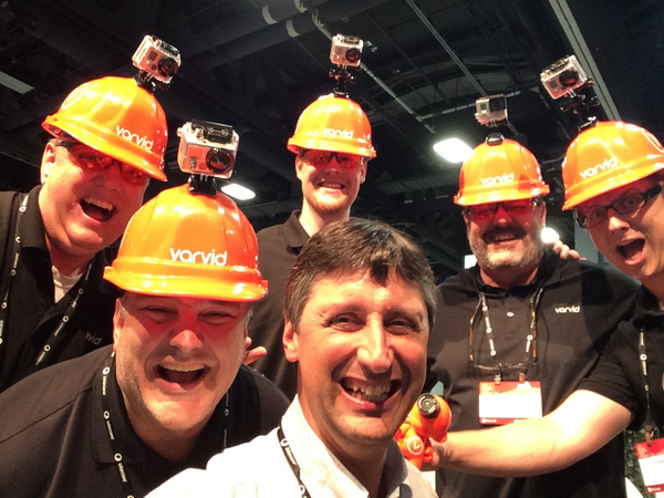 varvid's tweet photo. Selfie time at #WPC14 with @tosolini from @runstudios! #VarvidMinions #Videoisourthing #gopro http://t.co/9rJdZAin57