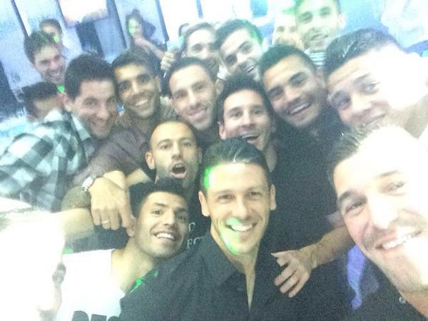 Gracias por otra noche increíble, llena de emociones y risas, más que un equipo, más que amigos, hermanos de la vida.
