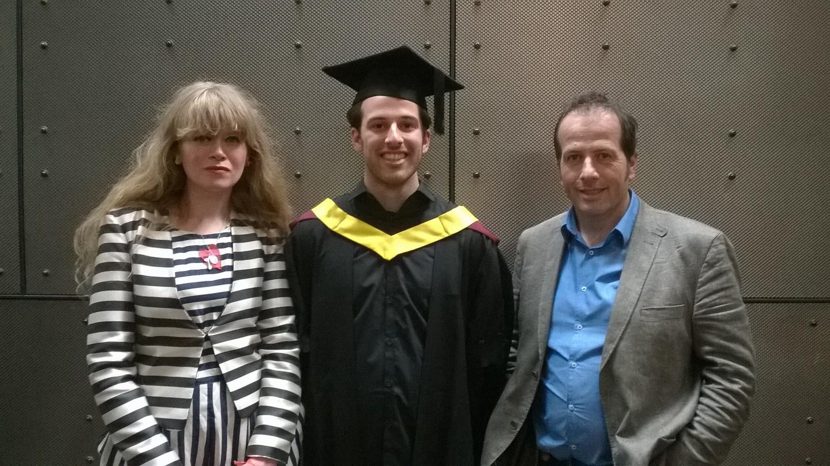 Embedded image permalink