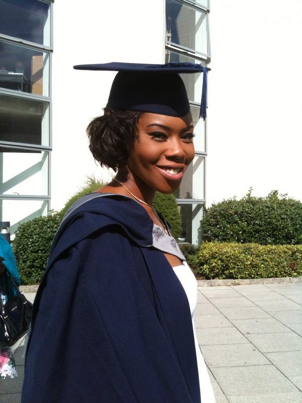 Podsta's tweet photo. Congratulations @bolatitovonmay on your graduation #proudgodmum http://t.co/6UnAdsKO2m