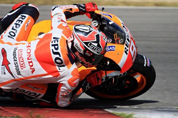 marcmarquez93's tweet photo. 1er día de test en Rep Checa, ganas de seguir mañana :) / 1st Testing day in Brno Circuit. We'll continue tomorrow. http://t.co/BwM54X9hzf
