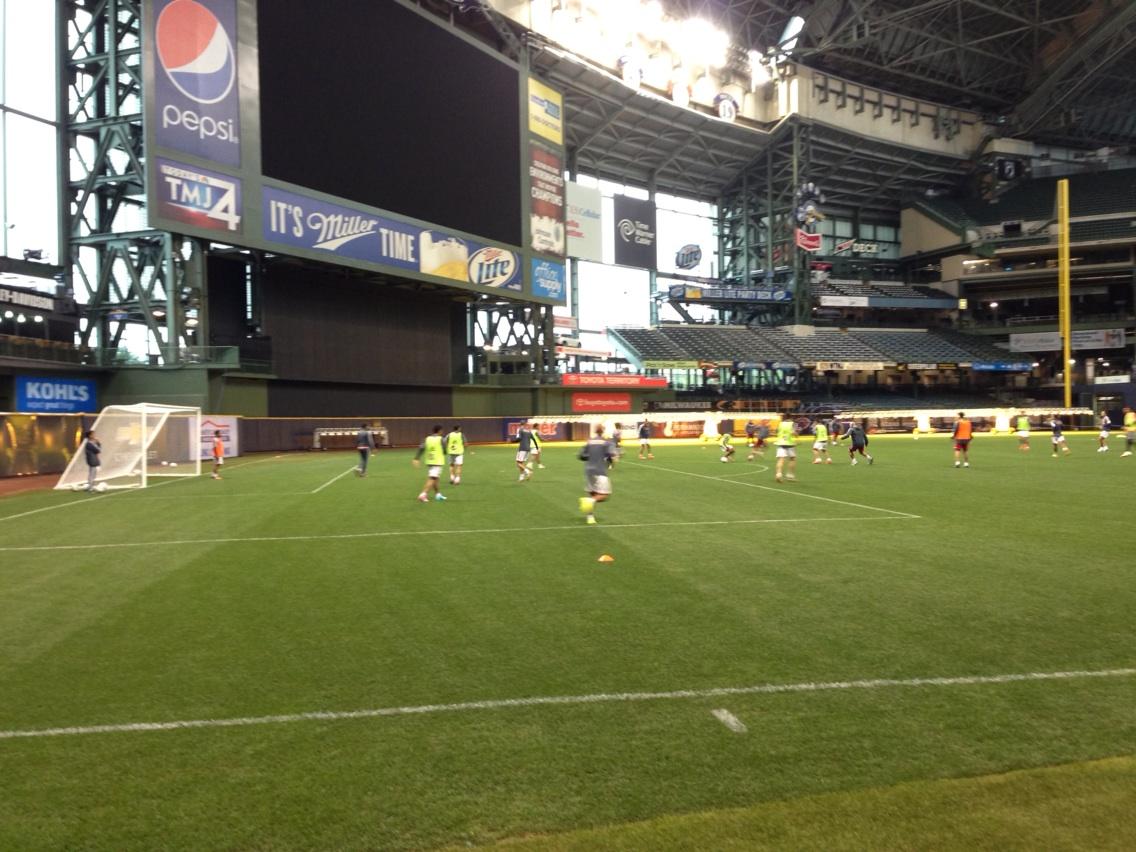 Bsn-64cCcAAiEyv.jpg:large