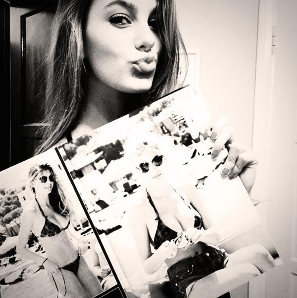 MorroneRPGAE's tweet photo. HASTA LA VISTA, JVS BZ TOUS. 💗 http://t.co/niLqQUmT9Y