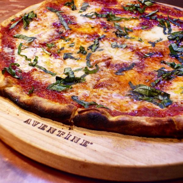 AventineGE's tweet photo. Loving our new location in #GlenEllen! Join us and try our Margarita Pizza. #pizza #sonoma #margaritapizza #foodie http://t.co/uzxQtk0laE