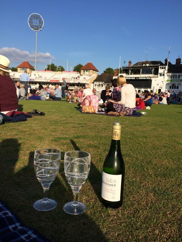 winkelkins's tweet photo. #BPbigscreens #TrentBridge http://t.co/9bZD6IMo1U