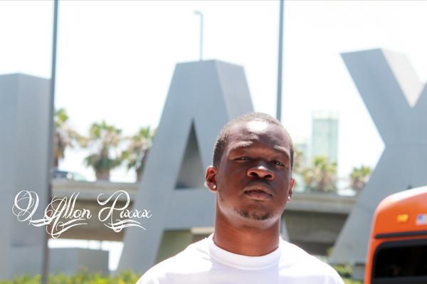 dallanrixx's tweet image. Another pic i took out california LAX