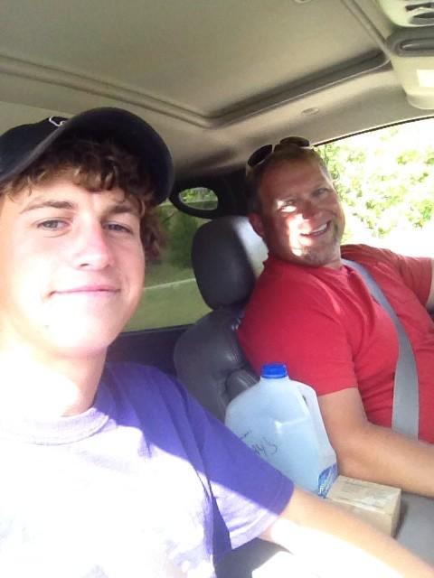 ChrisHarless428's tweet photo. Texas/Louisiana bound baby. Fork, Toledo Bend, and Red River!@Boinglures @jaygrave @QuicKbaits @Treeshakerlures http://t.co/N8QtxbeVxi