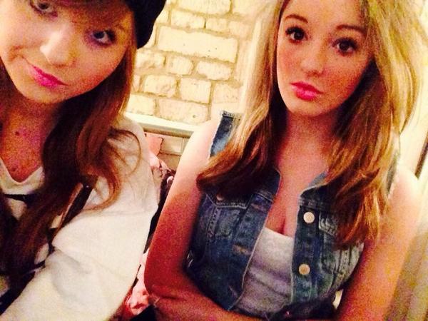 AvaSmithers's tweet photo. Sleep Over with my girl ⭐️ http://t.co/8qiOrgQCAH