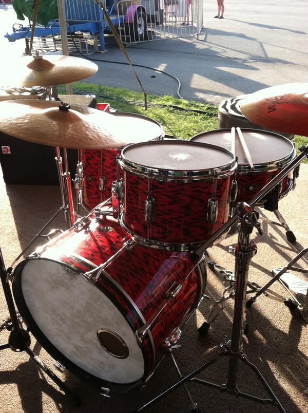 rjdrumz's tweet photo. http://t.co/2JvMeu5SLg