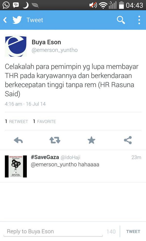 harun_hidayat's tweet photo. Ga suka ama gaya kang Emerson yg kayak gini :( http://t.co/8dOHalVwEu