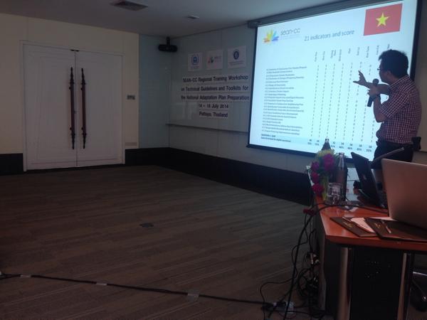jhoffmaister's tweet photo. Fascinating time working with SEAN countries on National Adaptation Plans. Many insights and challenges http://t.co/5nTI6QSgdX