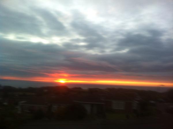 whoisOO's tweet photo. Hi guys, 5.00 this morning "ain't it grand"@nickheath007 @markcochran5 @Carriethomass @2007wwry @Scary2007  hoho OO http://t.co/m1ckTvluDm